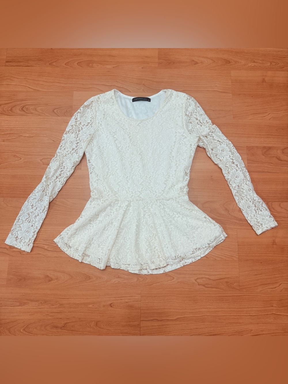 Zanzea White Lace Peplum Top Blouse - Fits Size Small